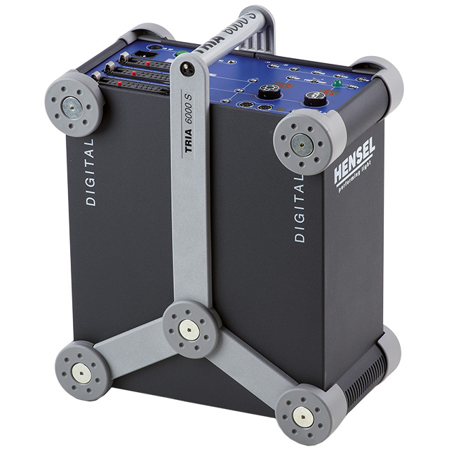 HENSEL 6000 TRIA S Генератор студийный. HENSEL 6000 TRIA S Генератор студийный.