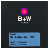 B+W BASIC 090 Red light MRC 590 49mm. Светофильтр для черно-белой съемки