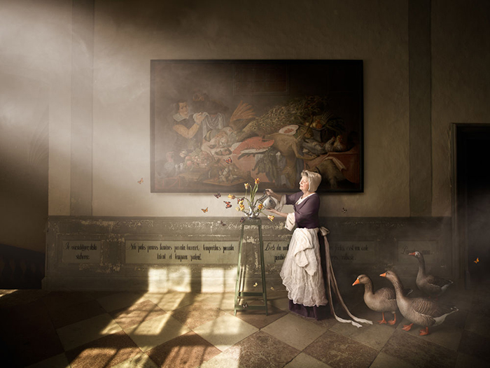Profoto-Pro-B4-Alexia-Sinclair-A-Frozen-Tale-The-Feast.jpg Profoto-Pro-B4-Alexia-Sinclair-A-Frozen-Tale-The-Feast.jpg