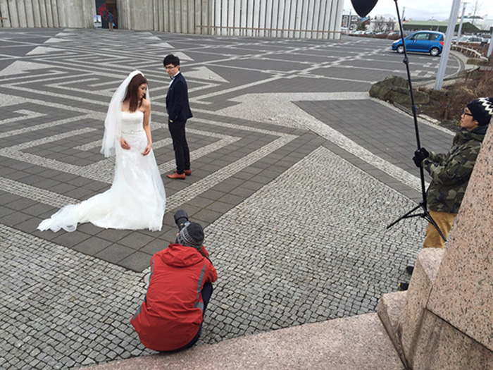 Profoto-B1-Muse-Muse-Iceland-002-BTS-600px.jpg